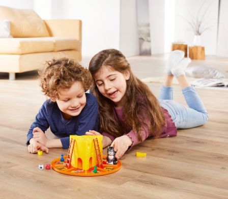 Kinder am Spielen